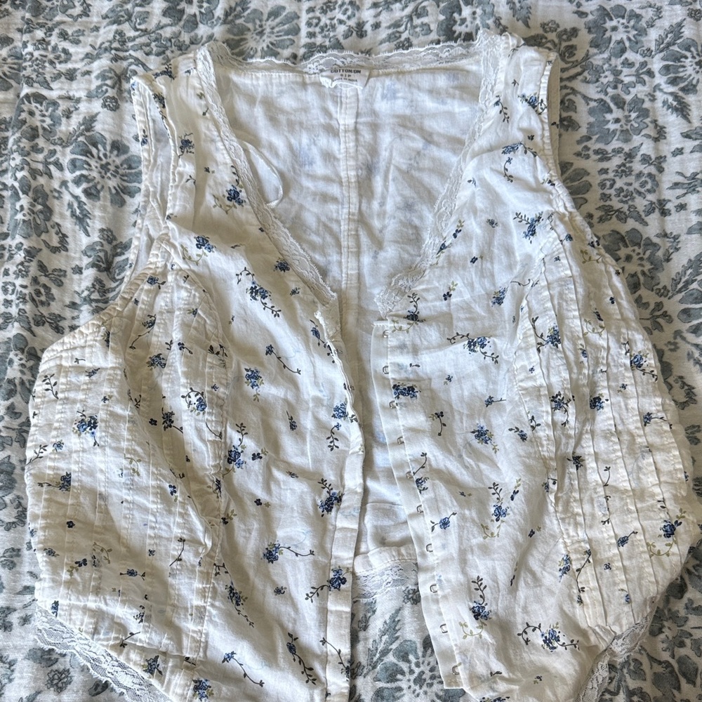 Cotton On Lace Trim Top with Blue Floral Design